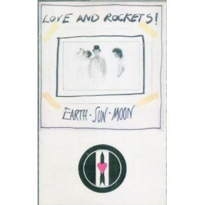 Produit Love And Rockets – Earth • Sun • Moon